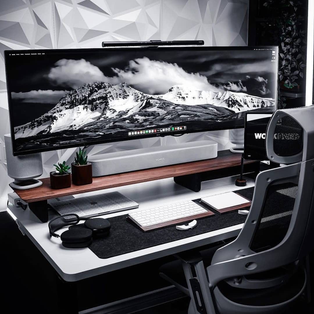 GamearMr's tweet photo. White Room🔥🔥🔥
#radeon #liquidcooling #pcmod
#setupgamer #battlestations #custompcbuild
#nvidiageforce #setupgaming #computersetup #rgblights
#pcfortnite #pcsetups #pcgram #desktoppc
#gamingnation #asrock #pcaddicts #cablemanagement
#gameforlife #gamingpcbuild #extremepc https://t.co/UOBid2KwJq