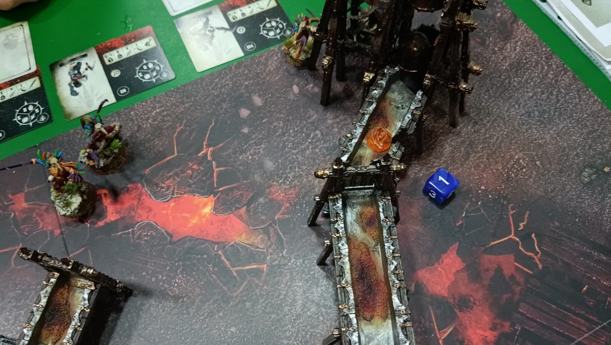 Habemus_Ludum's tweet photo. #quedadashabemusludum
Tarde de WarCry.
Las batallas por Ocho Partes no cesan en Habemus Ludum: la mesa
#warcry #eightparts #archaon #aos #splinteredfang #corvuscabal #redharvest #gamesworkshop #mordheim #warhammer #warhammerfantasy #chaos #slavestodarkness #wargaming #Warmongers https://t.co/z2oBpfknl9