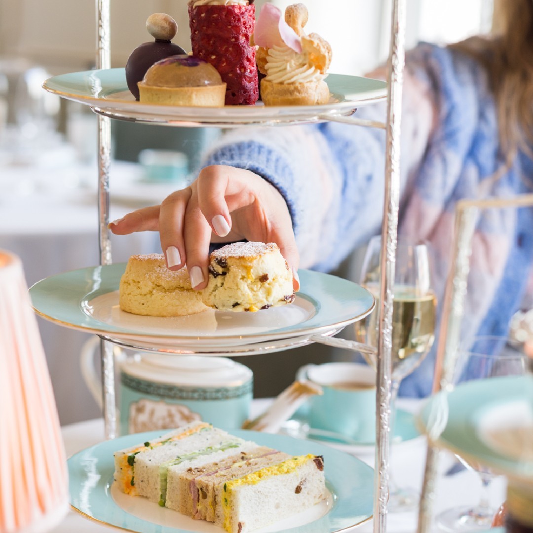 WIN! We're celebrating #AfternoonTeaWeek with an extra-special #competition for the chance to #win Fortnum's Afternoon Tea For Two. To enter, make sure you're following @fortnums then simply like and re-tweet this post! Closes 12pm Monday 15th Aug. T&Cs apply. GOOD LUCK!