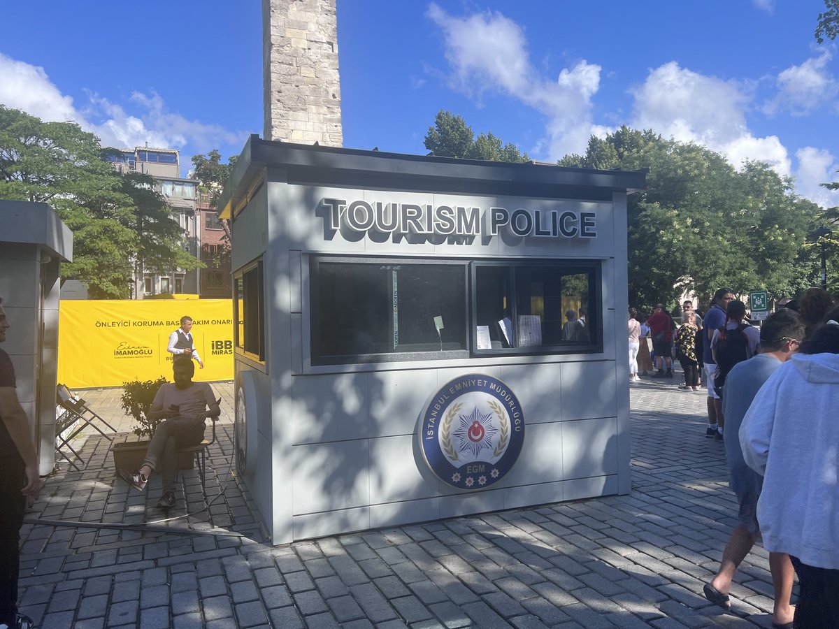 Limpingoncloud9's tweet image. Spend money or do time!