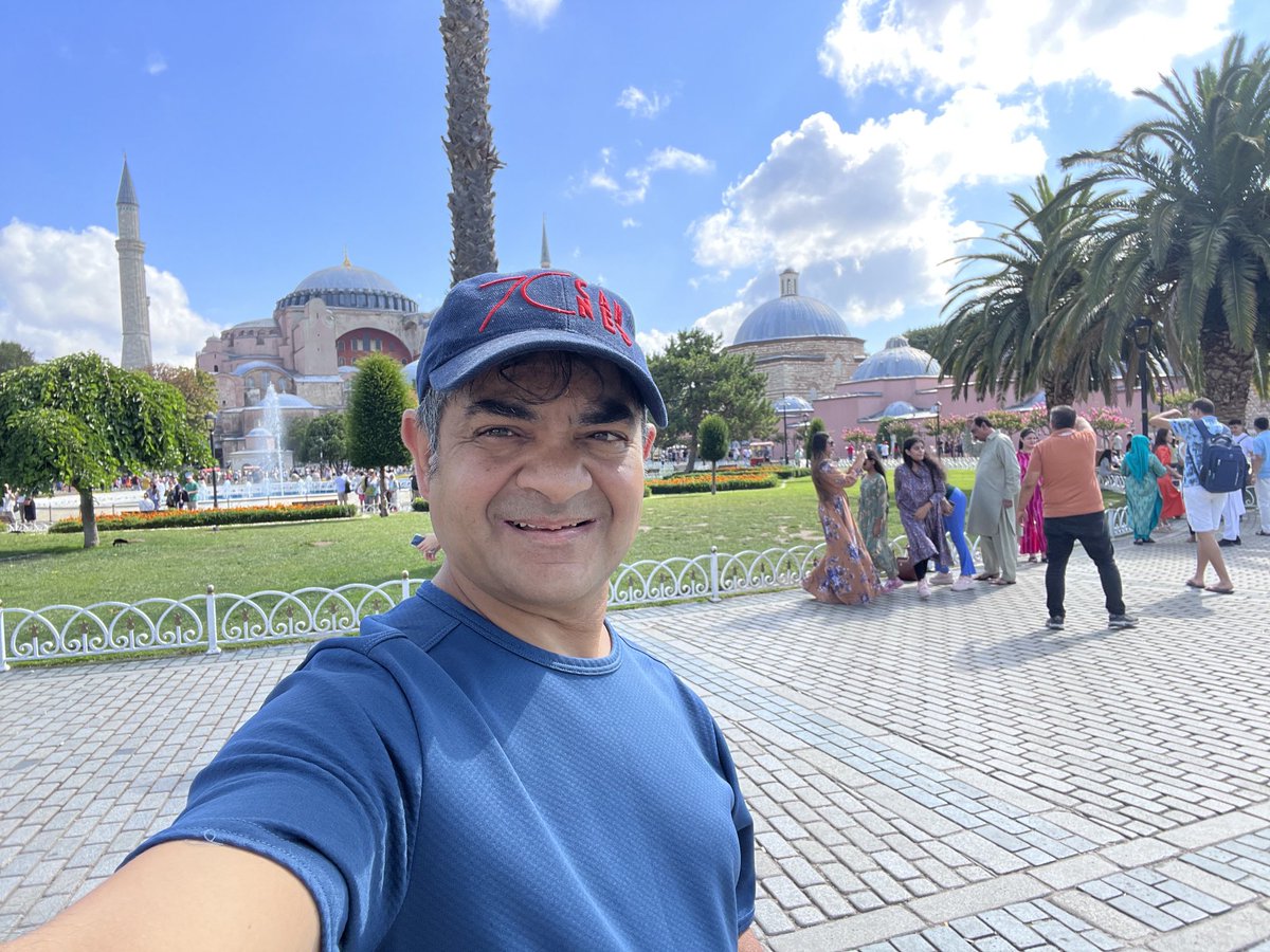 Limpingoncloud9's tweet image. Istanbul, Turkey