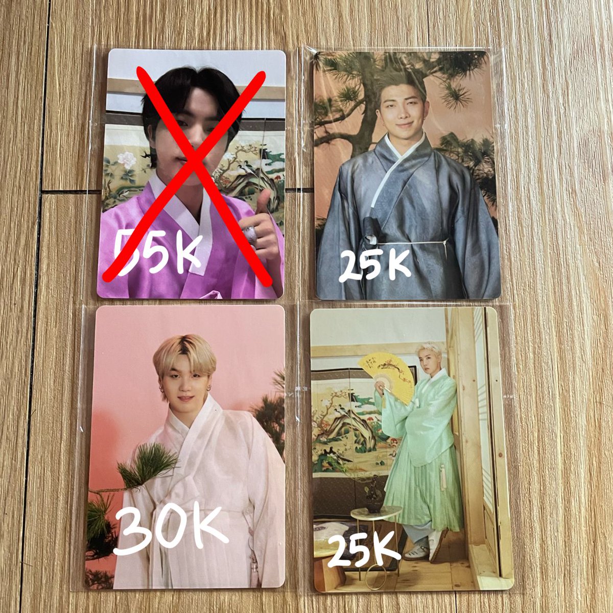 wom_young's tweet image. dom jkt

t. wts lfb seventeen wonwoo beret pilot mingyu vernon ta green white umji bahu jungwon jin jhope suga sunghoon sg ph my ina al1 jeno chenle jaemin oty dvd sinb al1 sg20 gguggu22 tfu yerin somethinc universe cube me ld