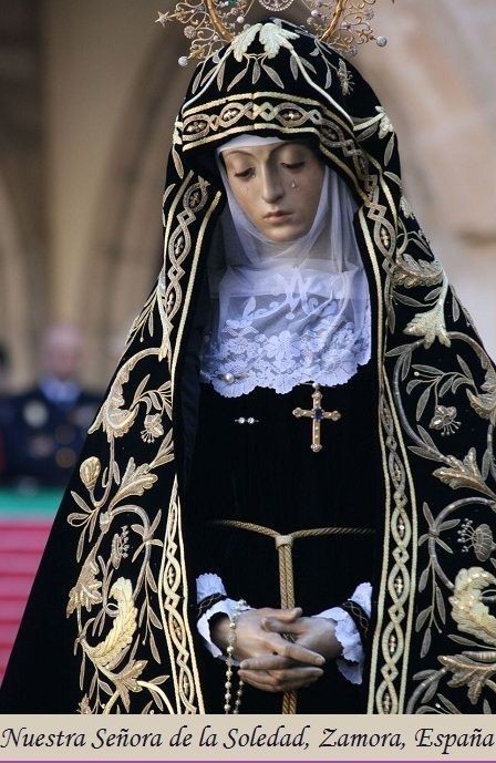 RT @sainthomasmore: Nuestra Señora de la Soledad, Zaragoza, España. https://t.co/64Vzvaz2Nu