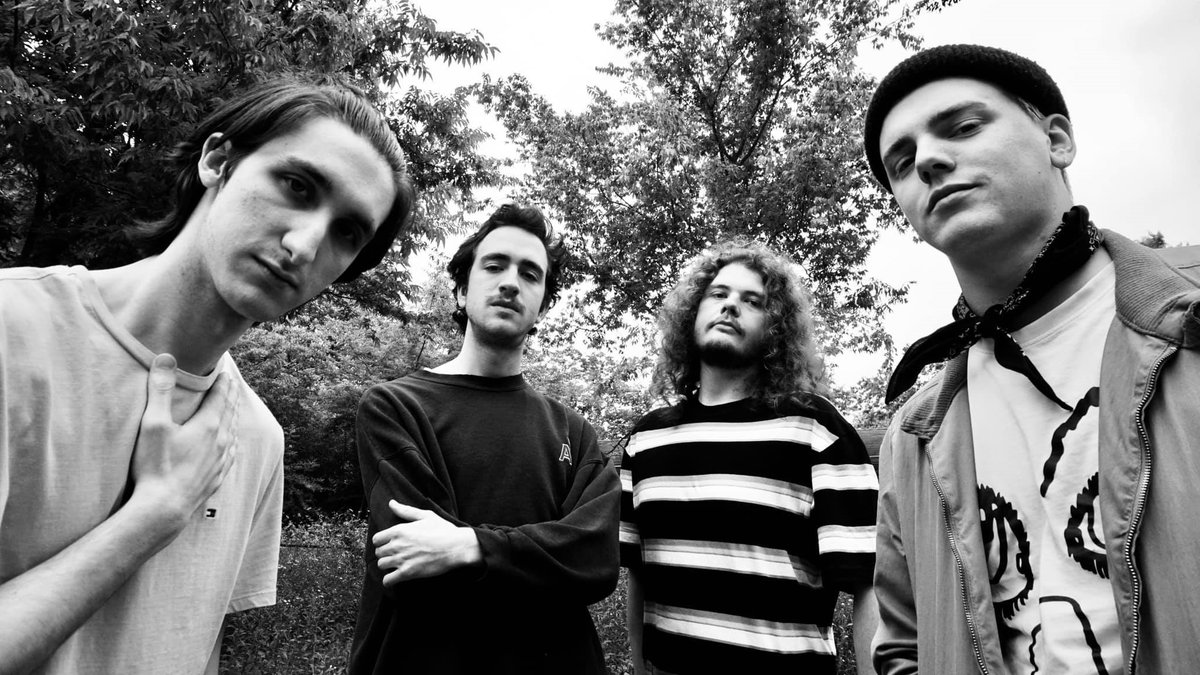 Illustrate_Mag's tweet photo. Check this out @Illustrate_Mag | The Independent Music Magazine #musicmagazine #musicnews #feature #illustratemagazine: Honey by @honey_dagger : Review - https://t.co/NDeeeQBFzl https://t.co/dZReMfdGmO