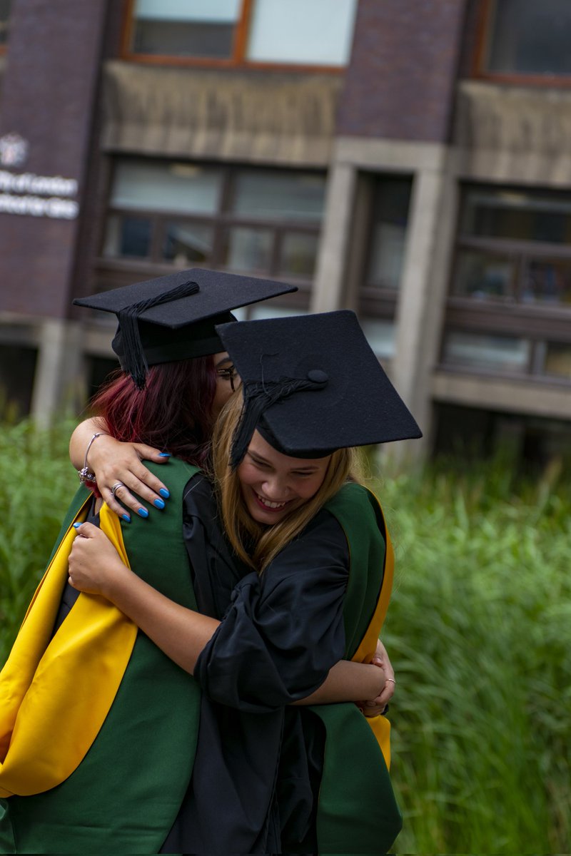 MeganHazelHayes's tweet photo. To the girl I met at our George's interview, and instantly became inseparable, thank you for sticking by me through everything and always keeping me on track with deadlines and life in general. Miss seeing your face everyday but im so glad I got to meet you, love you millions❤️ https://t.co/gpAdeRFU4U