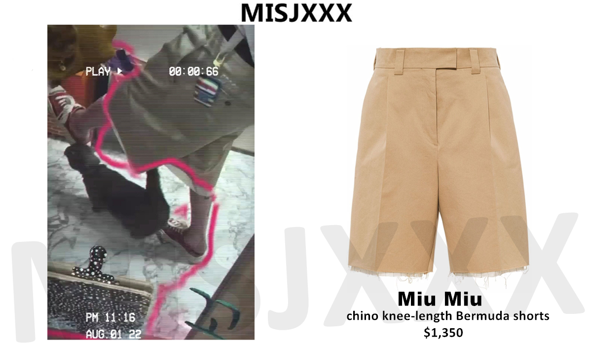 misjxxx's tweet photo. #GDstyle👉#MIUMIU chino knee-length Bermuda shorts.($1,350) #GDRAGON #GD https://t.co/CGZbngotdZ