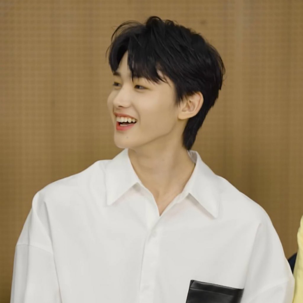 0708FILM's tweet photo. #jo’s smile is everything https://t.co/W842LhvD5w