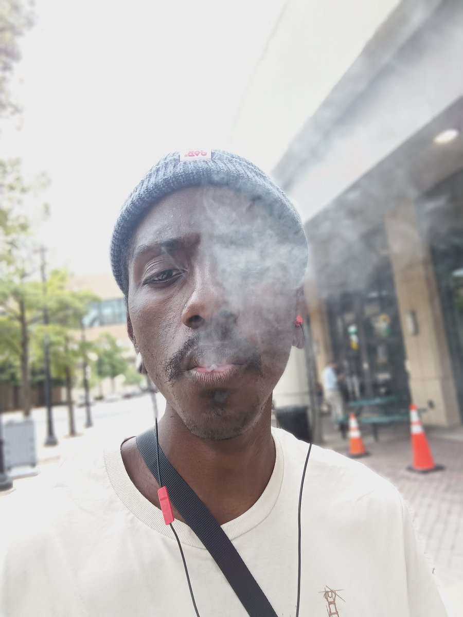 ShotByValu6's tweet photo. #shotbyvalu
#blackART #photography #blackphotographer #photographer #photos 
@FranceskoART #FRANCESKOART https://t.co/BUCBm07XXo