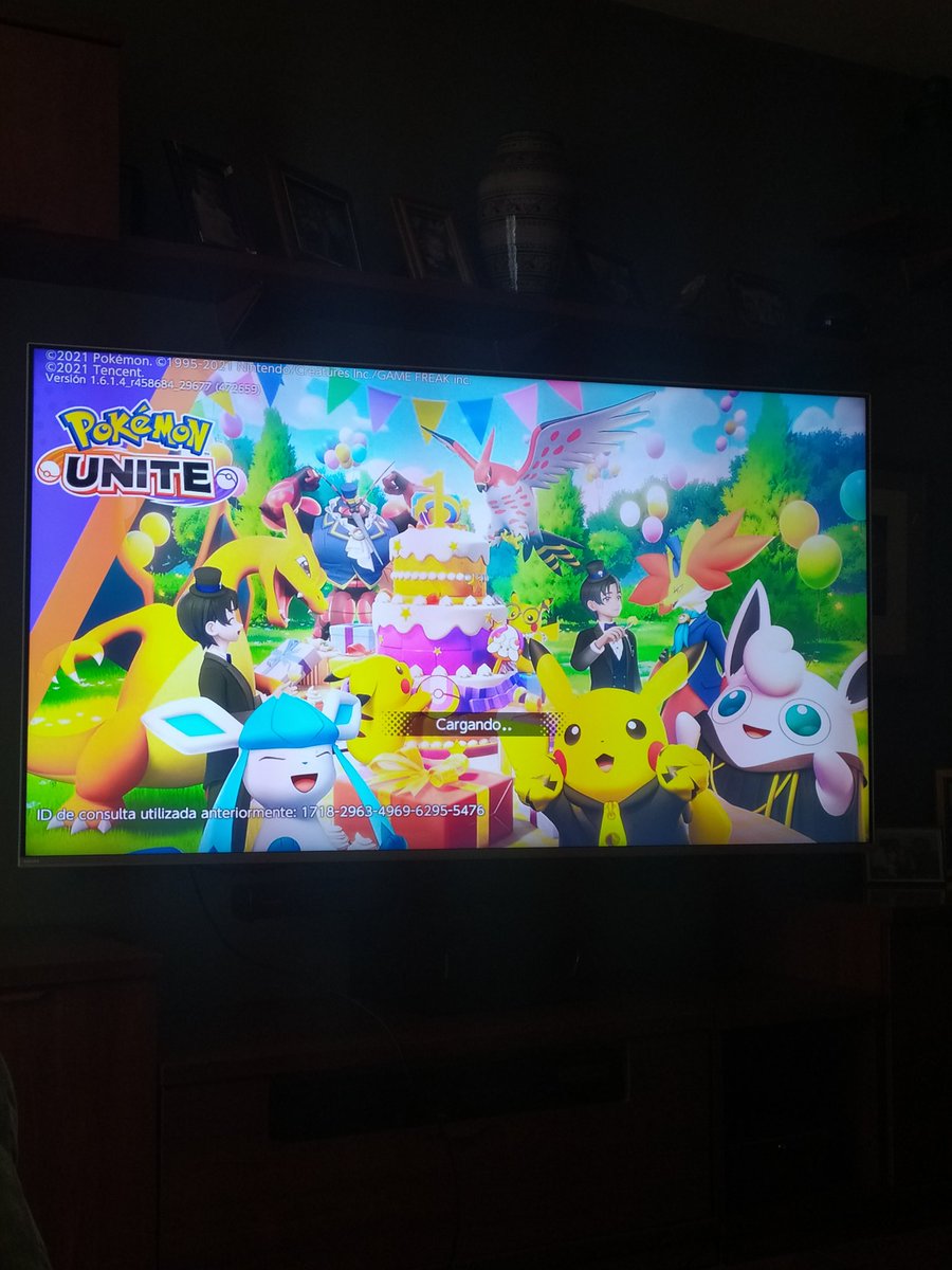 florenc22853464's tweet photo. Con 70 pulgadas de puro amor con éste jueguito 🔥❤😍 #Pokemon #PokemonUNITE #PokemonGO #PokemonScarletViolet #Aniversario
#70P https://t.co/n12e3FT9XD