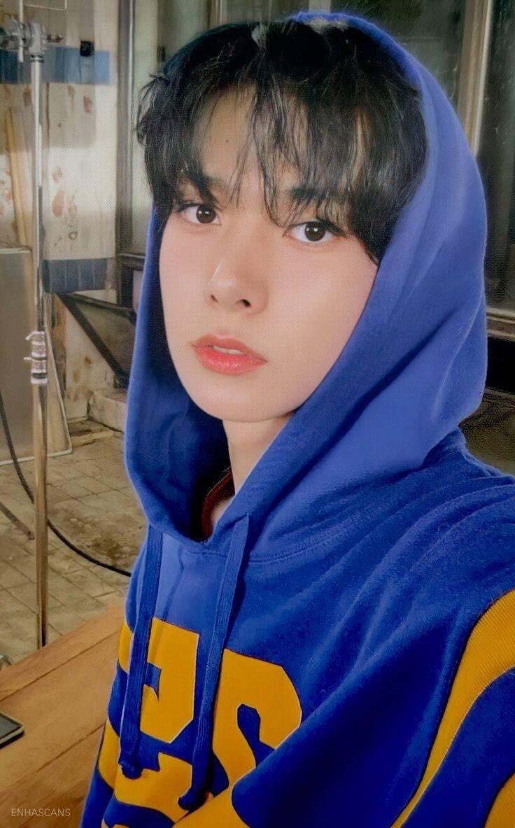 sungyeoj's tweet photo. 🫐 . . . wtb lfs
#makeawisy
✦ hee hoodie
⁃in good condition
⁃onhand
⁃flexi budget
⁃not rush! canvassing atm 🛒
dm me or reply ur offers !
#. wtb lfs enhypen ph heeseung hee hoodie https://t.co/cAbltzB7KQ