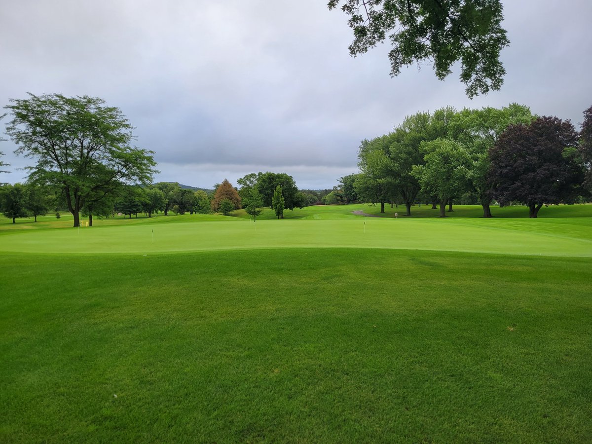 RAHSGolf's tweet photo. Long awaited 1st day! So happy to be back! https://t.co/1dMnANHGZS