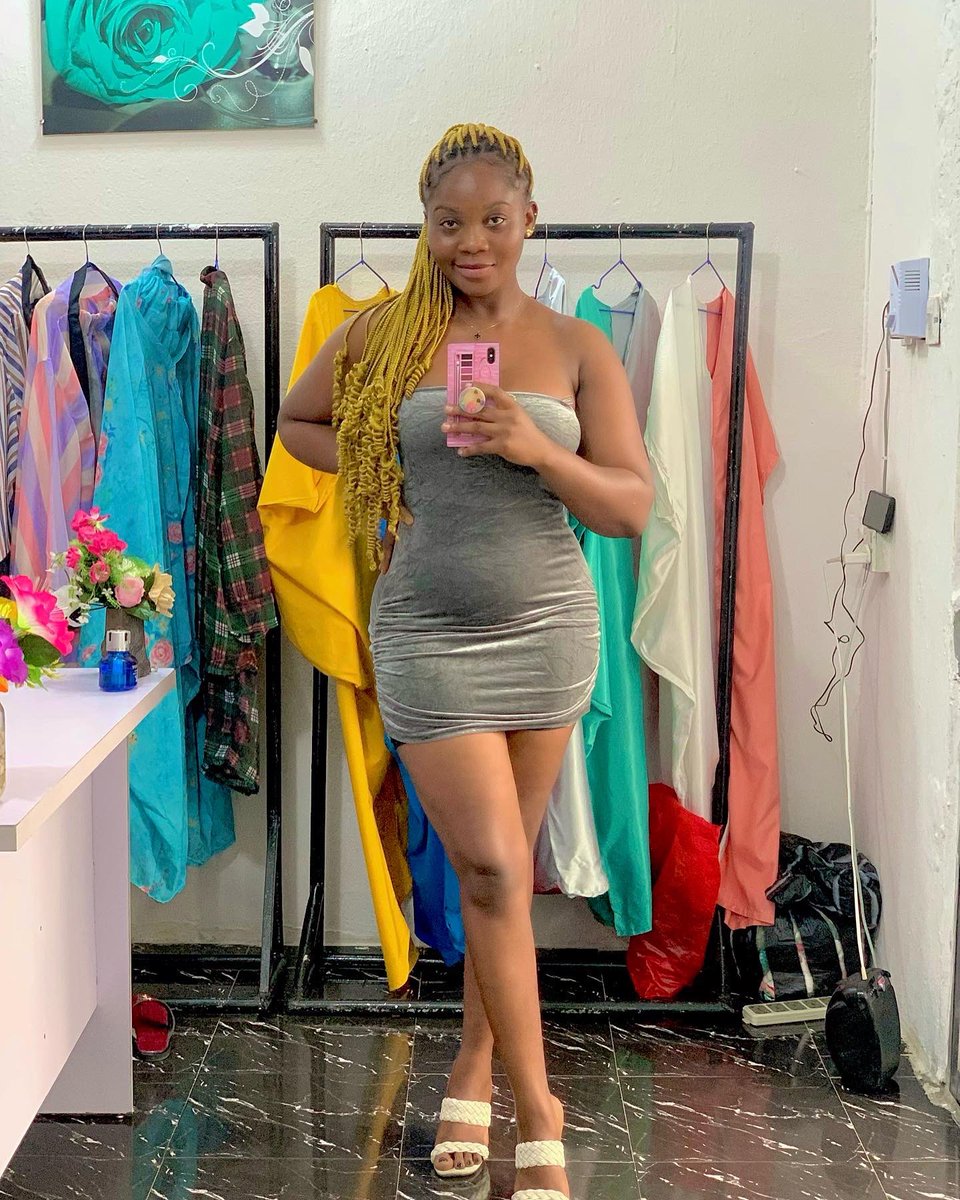 KanuStephany's tweet image. 🌹🌹.