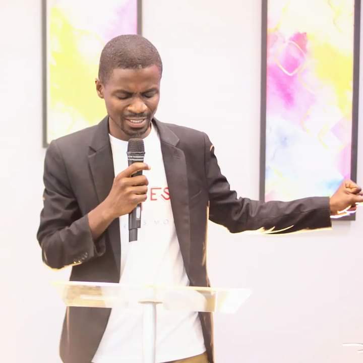 GTPKabod's tweet photo. God will not do by prayer what He requires as obedience. When we honour His word, He will prosper our ways.

#GTPKabod #LovingJesusLovingYou #TrueWorshipOurLifestyle #SundayWorship #Church #Obedience #Control #LoseIt #LoseControl #LeadUs #GodLeadUs https://t.co/cFchSUuqlX