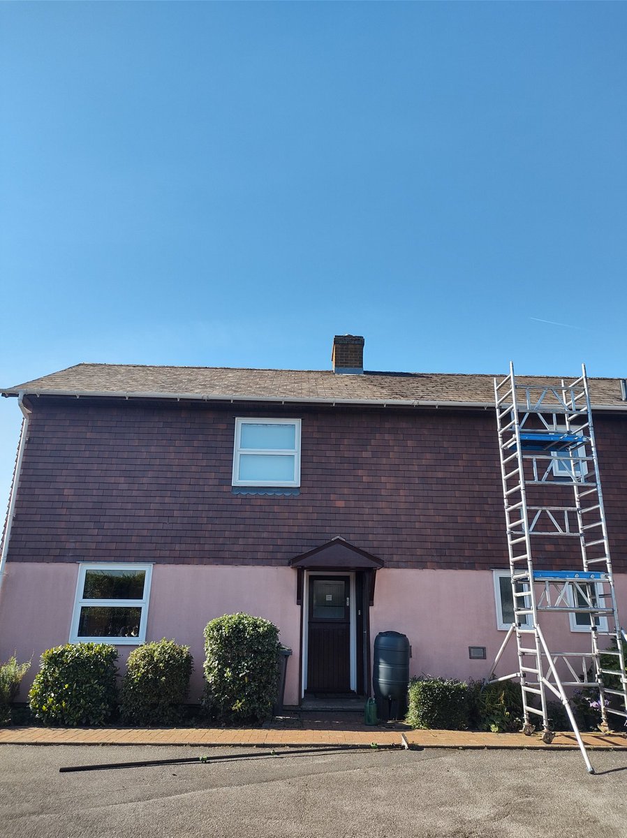 Hadlow Exterior Cleaning tweet media