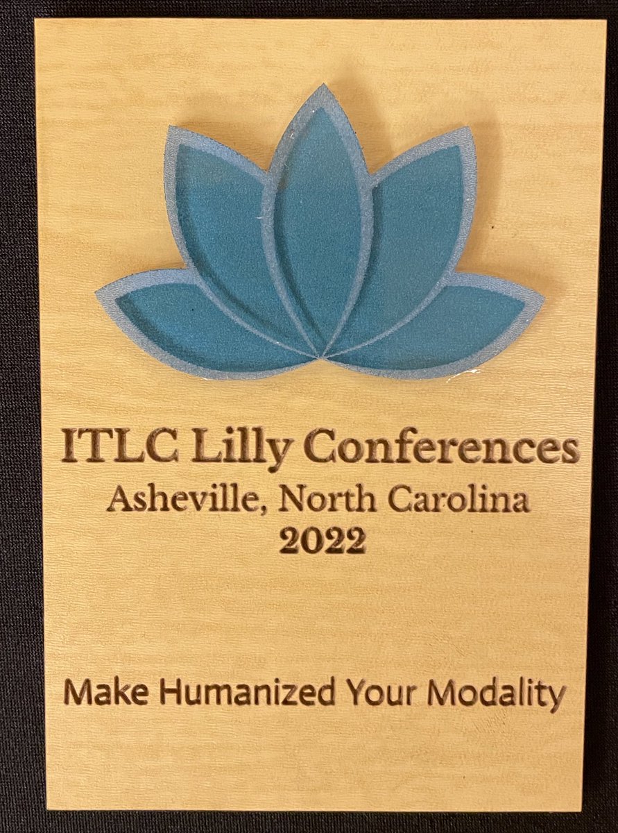 brettagogy's tweet photo. Excited to share at #lillycon today!! Then, attend so many great sessions! https://t.co/35NdSiStQH