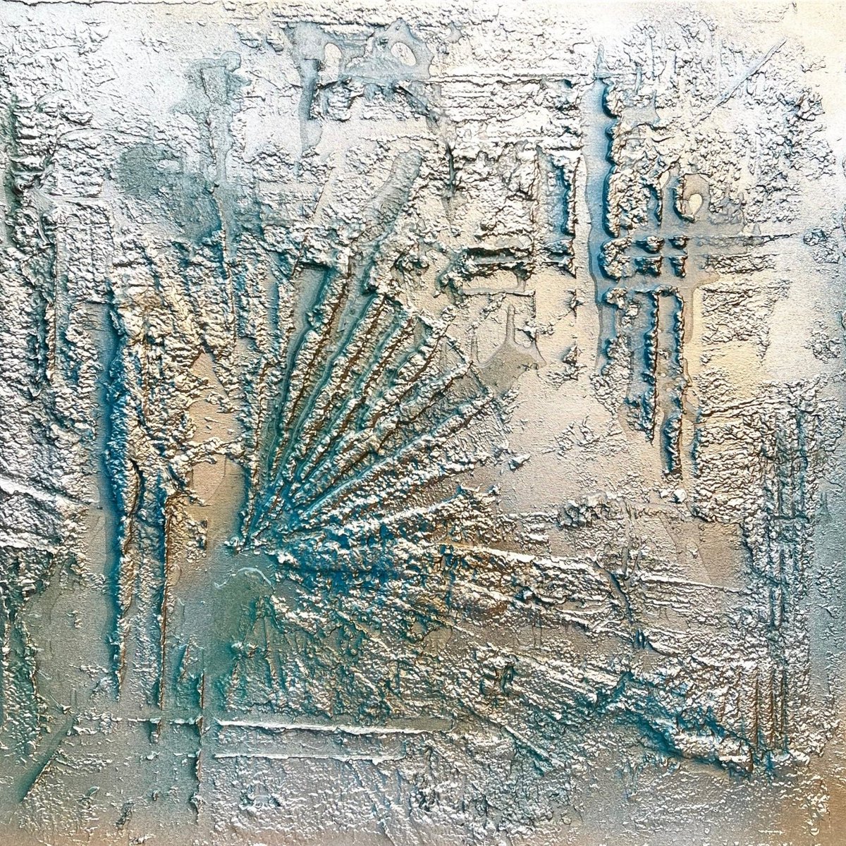 Zari Gallery tweet media