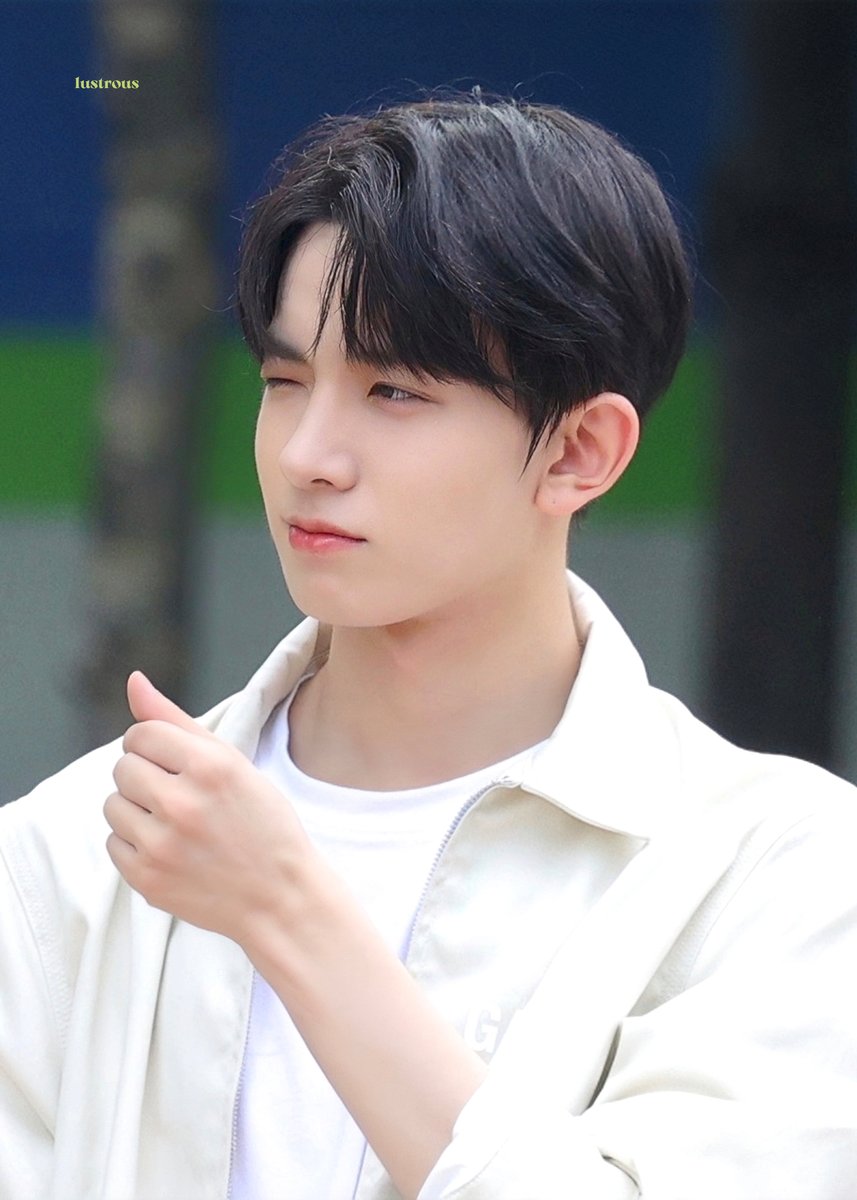 deerlustrous's tweet photo. 220807 미팬 
🫶🏻🫰🏻

#ENHYPEN   #엔하이픈   #HEESEUNG  #희승  #ヒスン https://t.co/T8ZMZM5peC