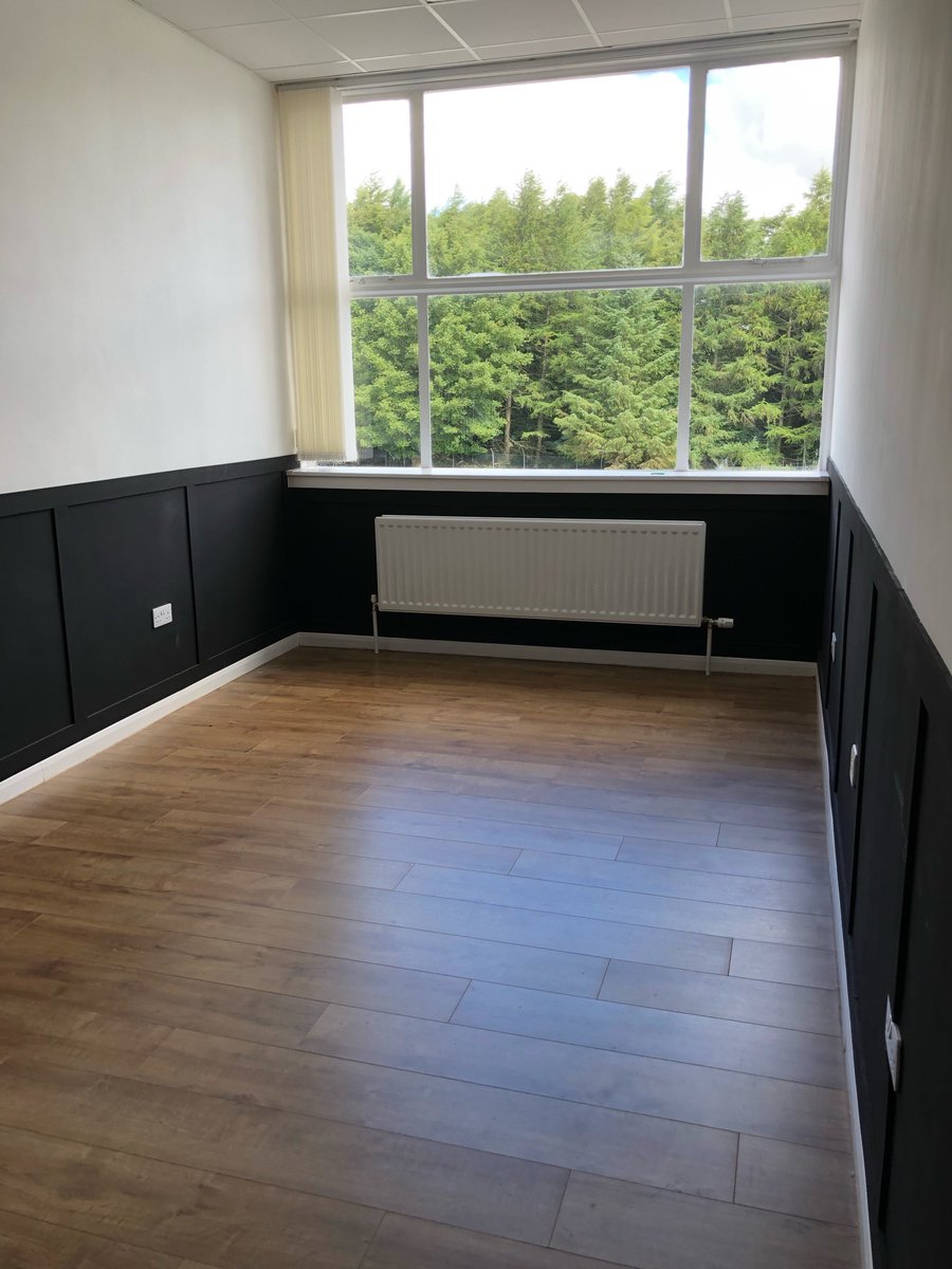 We have a couple of small office spaces available from £200 pcm. 

This room was used by a beauty business that has just moved to a bigger room within our business park. 

To arrange a viewing please contact Eric Bell on 07783672262. bit.ly/2RFGavi

#Consett #CoDurham