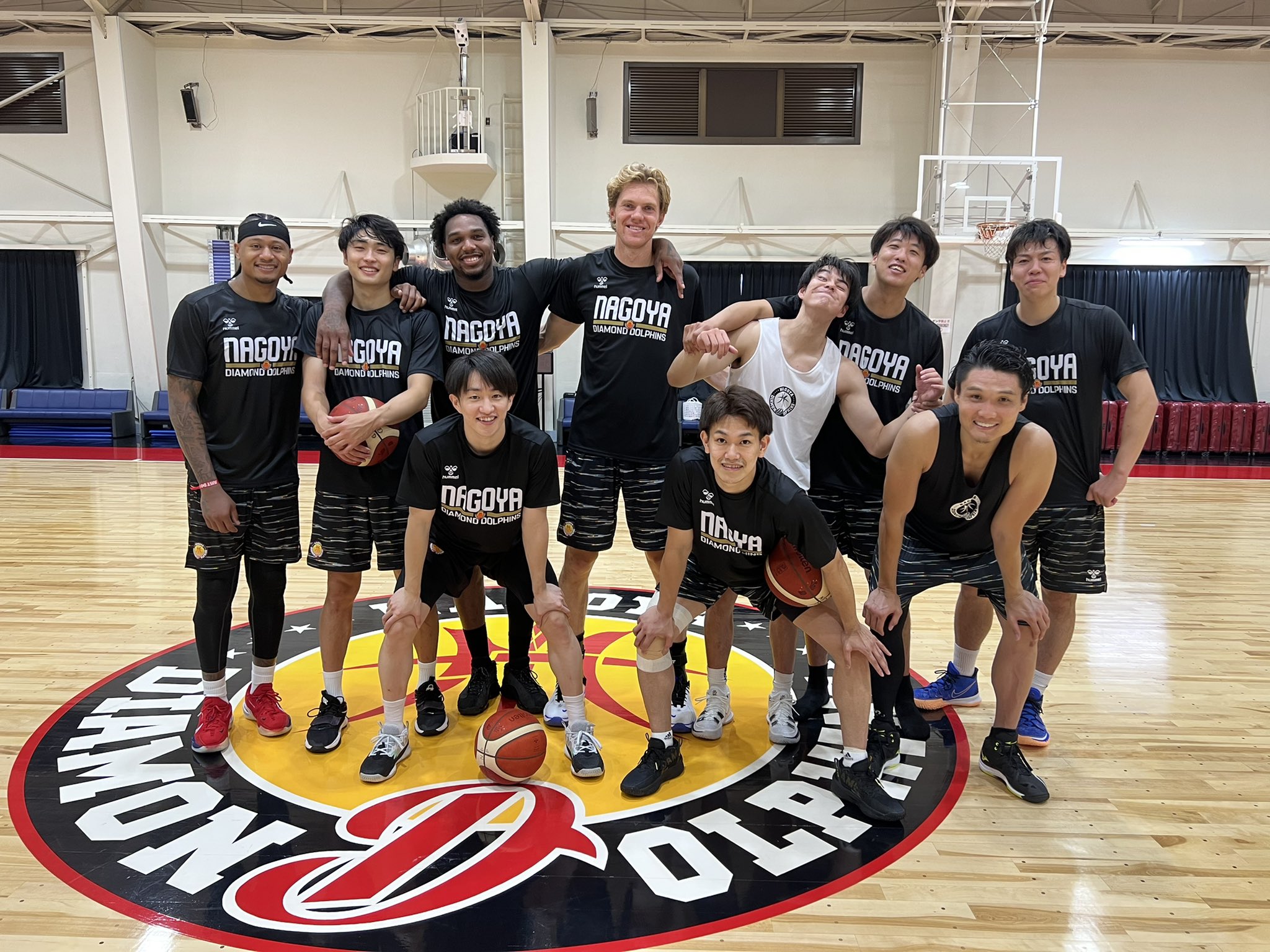 新品 未開封 Bリーグ 名古屋ダイヤモンドドルフィンズ 練習着 ロンT L/S 2025年最新】ダイヤモンドドルフィンズ tシャツの人気アイテム