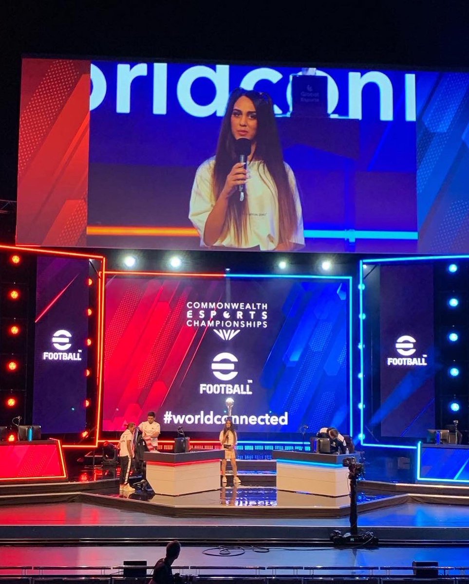 eFootball tweet media