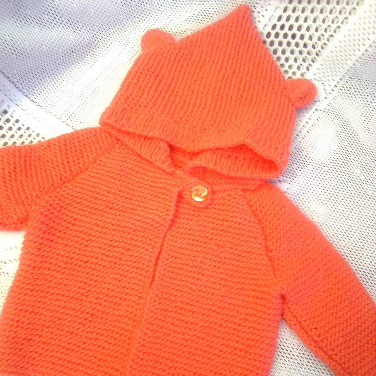 sonicpollyr's tweet photo. This cute Baby's Hooded Coat With Ears can be made in a size &amp; colour of your choice, just let me know. Price is from £15 + P&amp;P for a 16/18"chest size, other sizes available. https://t.co/PsbidqEja1 #newonfolksy #creationsfortinytots #hoodedjacket #babyshowergift #babysjacket https://t.co/LJUWRl6alr
