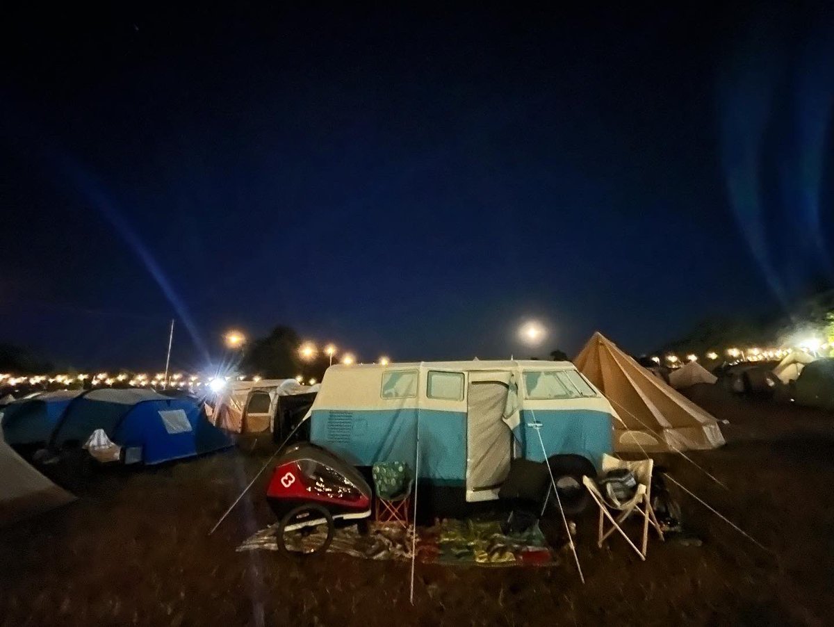 PhoebeRSmith's tweet photo. A Wild Night of a very different kind… involving alcohol-free rose, wild swimming with my boy in the lake, camping, mum dancing and finally a legitimate reason to go in the helter skelter (man was it FAST!!!). Amazing second time @WildernessHQ with B #wanderwoman & #wanderboy https://t.co/N8OAFx7VzX