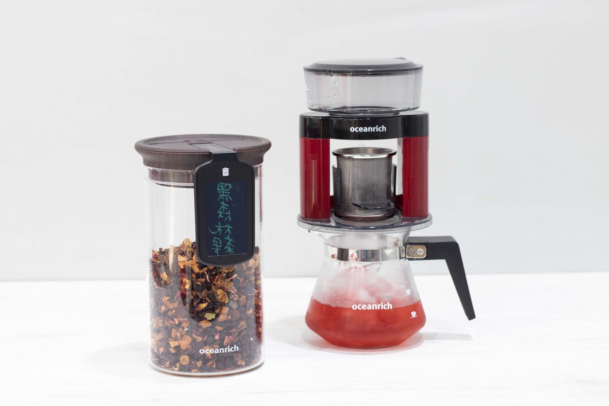 Oceanrich_'s tweet photo. Hot summer~
Cool off with a cup of iced berry tea!
S series is convenient and easy to use ~
You can also make berry tea！
-
https://t.co/PxcQgH0LZ4
#coffeemaker #grinder #coffee #coffeetime #tea #blacktea #greentea #matcha #teatime #Taiwan #Tainan #Japan #Korea #USA https://t.co/ipAUnocIqO