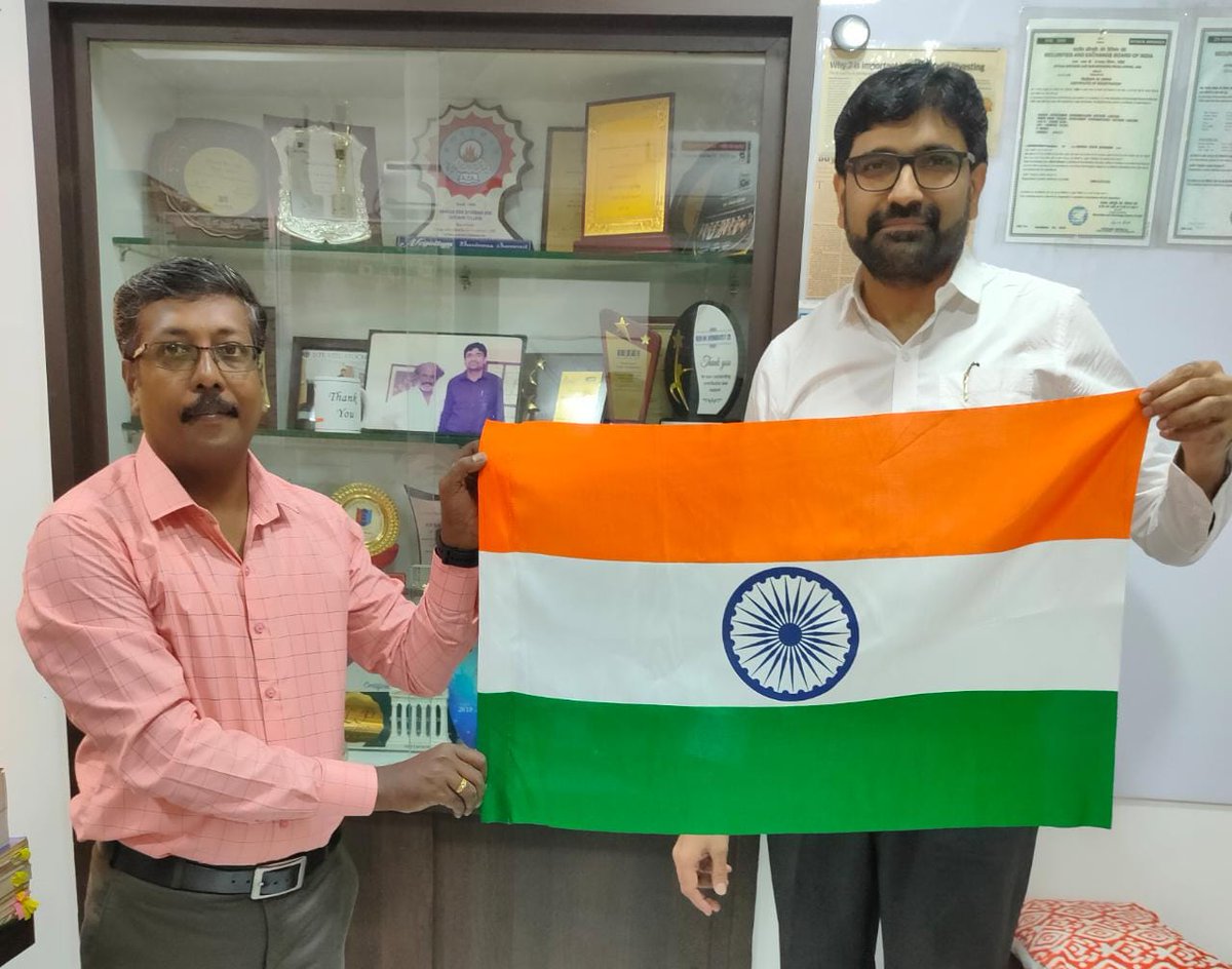 onlyvimal11's tweet photo. #azadikaamritmahotsav2022 #AzadiKaAmritMahotsav #UnionMF #UnionAMC @DhanilB @gpradeepk66 #independenceday2022 #HarGharTiranga @PMO India : Report Card #HarGharTiranga @VivekKarwa #MyTricolour Proud to be an Indian https://t.co/QQQXNYMpHR