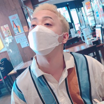 襟と顔がふにゃふにゃさ

#新しいプロフィール画像