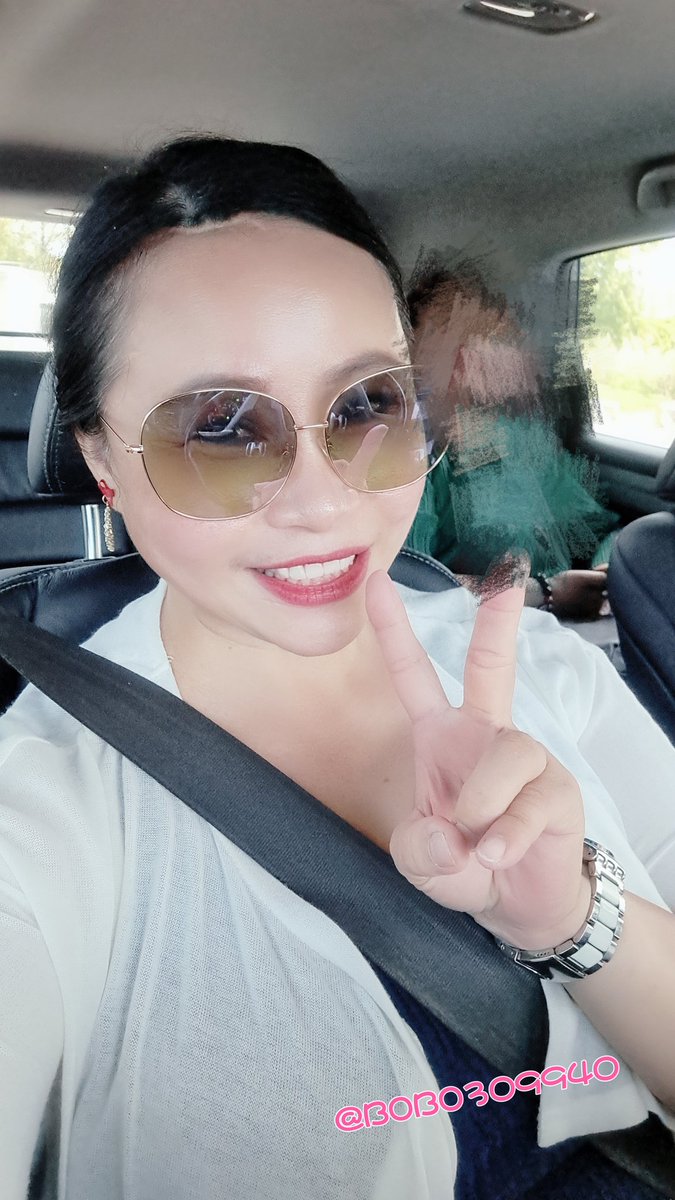 各位朋友們～午安！近期BOBO較忙碌喔～留言或是私訊加好友的都無法立即回覆喔～但是依然愛💖你們😘（記得#愛心+#分享+#推文喔）
#大奶
#原味
#離婚熟女
#地方媽媽 https://t.co/wESYRpmLS8