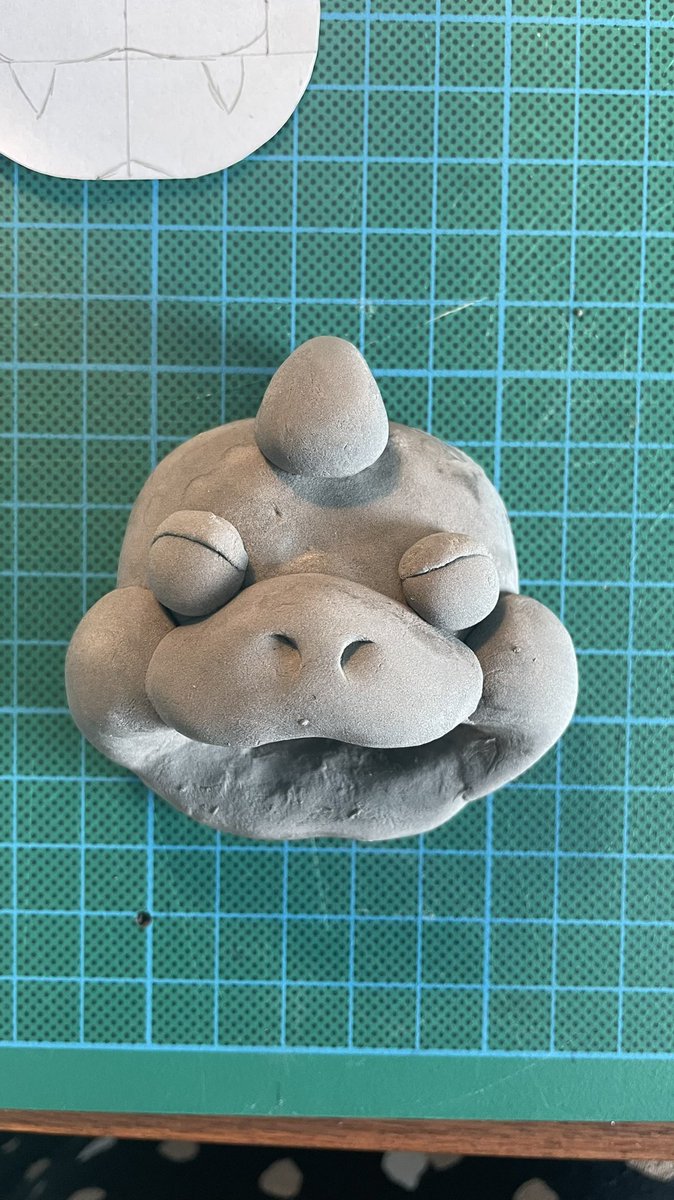 ElisiumCosplay's tweet photo. First time trying foam clay! 
Also first time sculpting something in ages. Luckily foam clay was pretty easy to work with and I just love the smooth surface in the end! ✨ 

This is for my Malon cosplay I’m making for @ToruconOfficial https://t.co/rWJdcglCUd