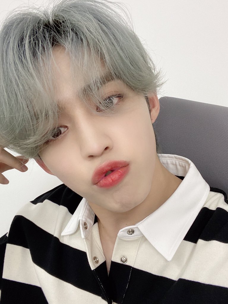 multielissi's tweet photo. @syz_chwerry @pledis_17 SVT LEADER SCOUPS DAY!
#돌고돌아_다시_찾아온_승철이의계절
#CheersForScoupsDay 
@pledis_17 https://t.co/pklOLxxjxS