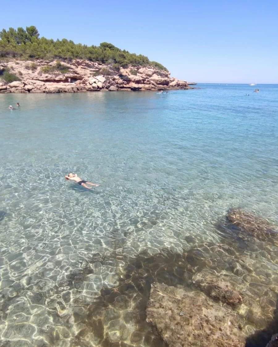 ametllademartur's tweet photo. Bon dia! Volem donar la benvinguda a la setmana amb aquesta refrescant 📸.  

¡Buenos días! 

Bonjour! 

Good  morning! 

Foto de @joevidallopez , moltes gràcies!

#Vacances #Vacaciones #Vacation @terresebretur @catexperience https://t.co/R7VmK7FNN8