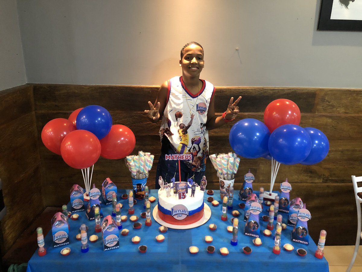 Só pq ele ama a turma de bate bola dele <a href="/InvocadosMck/">INVOCADOS JPA 🦁</a> ❤️💙