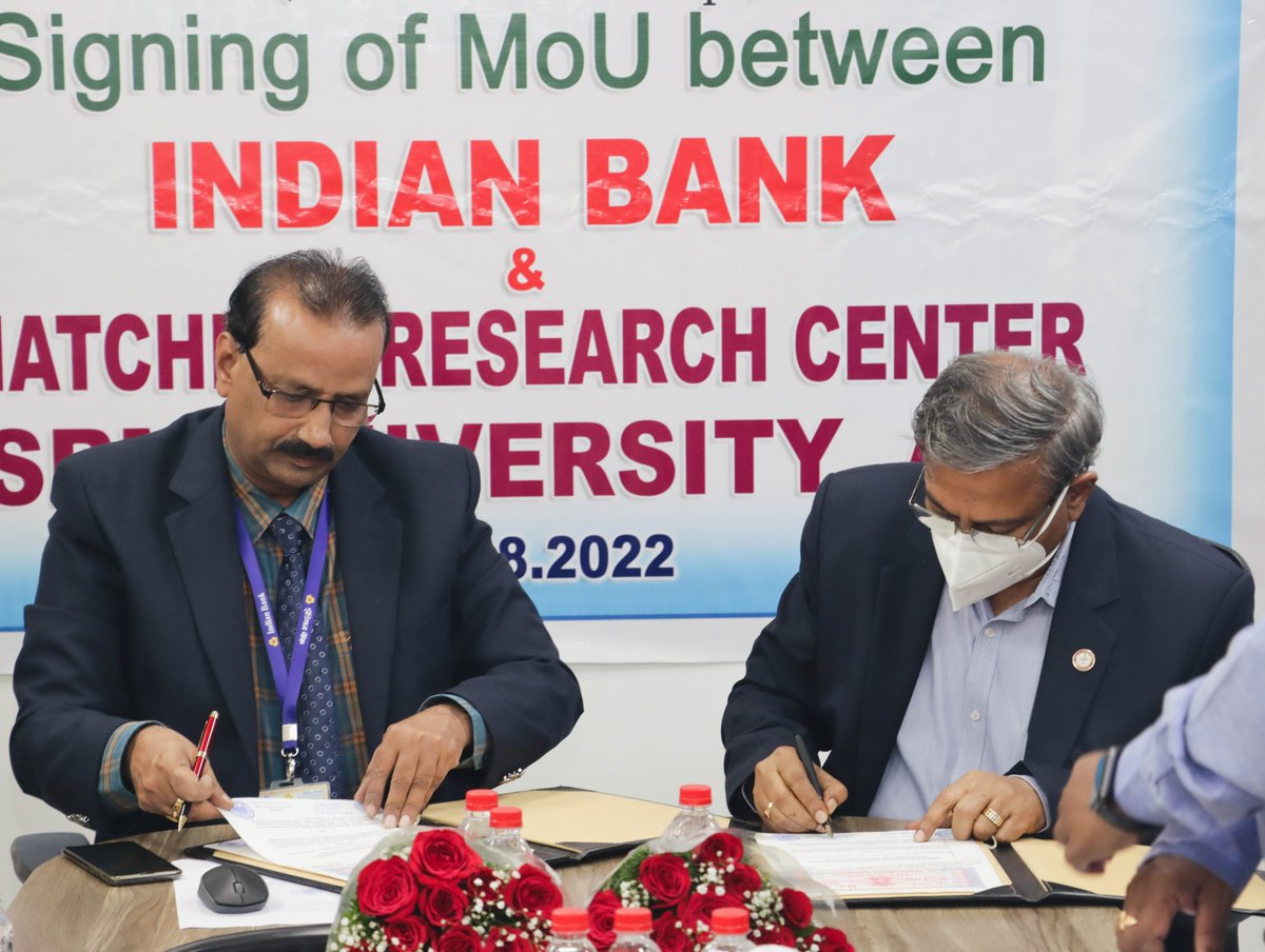 SRMUAP's tweet image. #IndianBank inks #MoU with #Hatchlab Research Centre, #TBI of #SRMUniversityAP to launch &apos;IND Spring Board&apos;, an initiative for financing start-ups and MSMEs. The bank will extend loans of up to Rs. 50 crores
#SRMAP #BusinessIncubator #Startups #Entrepreneurship  #INDSpringBoard