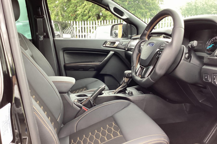 pentagon_ford's tweet photo. #VanoftheWeek📣
Available to #DriveAwayToday!
Brand-new #FordRanger 2.0 MS-RT Limited Edition in Agate Black Metallic. Specification includes:
👉20" MS-RT O.Z racing alloys and body kit
👉Striking decal pack
👉Leather upholstery & more
Enquire today: https://t.co/XzAfsWpIEe https://t.co/RIc8vP9RmH