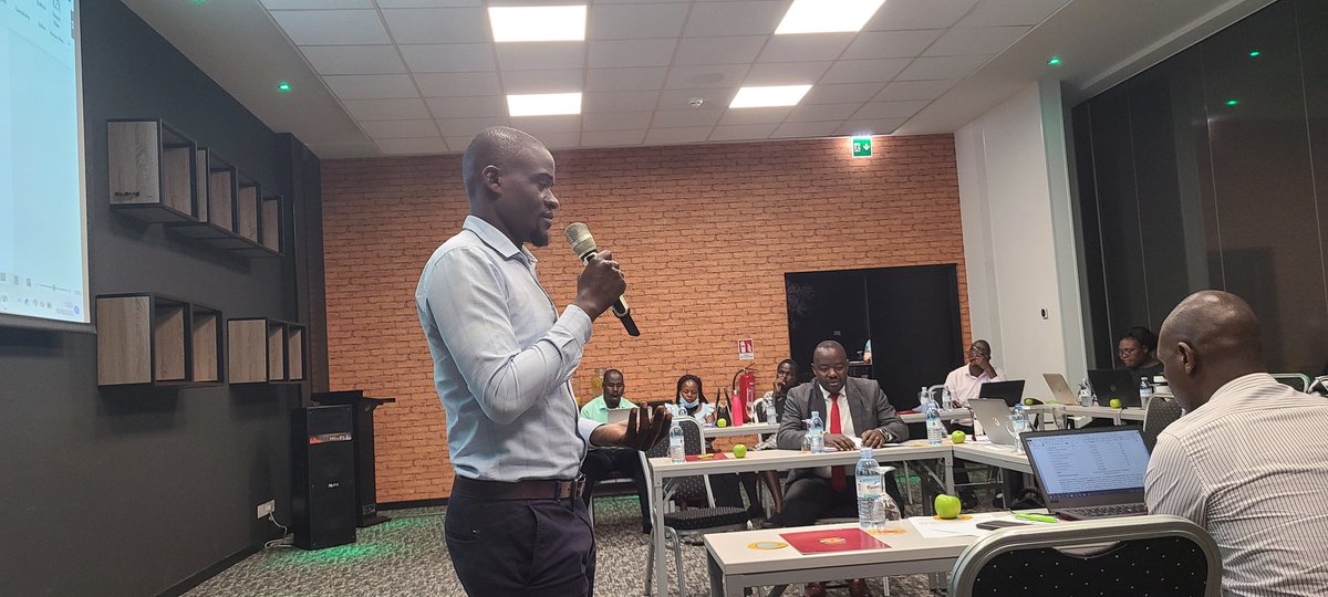 Thematic working group on access to finance and planning for IWRM and WASH doing a detailed analysis on bottlenecks to access to finance #globalwaterleadership