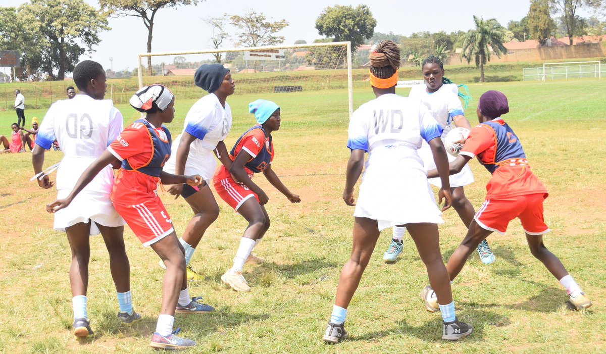 VBugerere's tweet photo. #BikaNetballUpdates 

Quarterfinal3

Lugave 36-30 Mutima Musaji 

Upnext:

Mmamba Namakaka vs Mbogo 

 #LiveAtWankulukuku

#VOBupdates 

@kayiirajackson @MbugaSwaibu9 @BugandaOfficial @cpmayiga https://t.co/2BfjKhncbR
