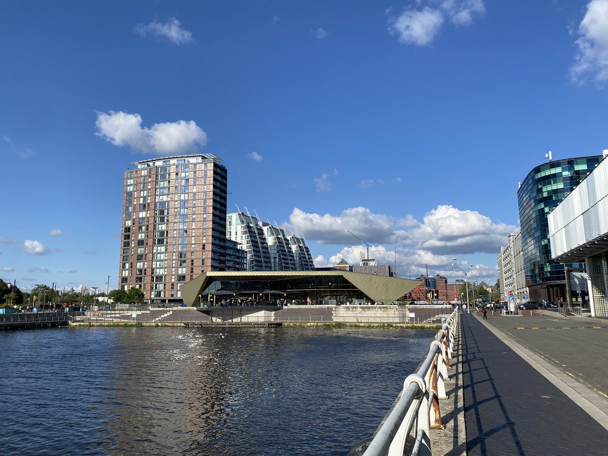 MediaCityUK is like being in Oz!  I never thought such a place existed here in Manchester.  Doesn’t feel like England, but still close to City Center.  I love it here! #mediacityuk #manchester #actorslife #itvhub