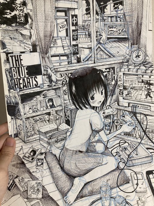 引っ越し作業している。アナログで描いた原画がぐちゃぐちゃの状態でみつかる。たまにキレイな状態のもある 