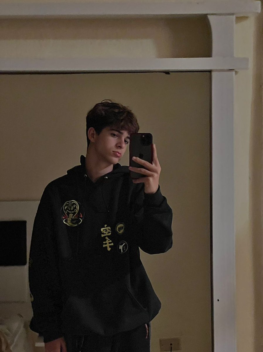 Gsusgt's tweet image. Ig las vio primero.