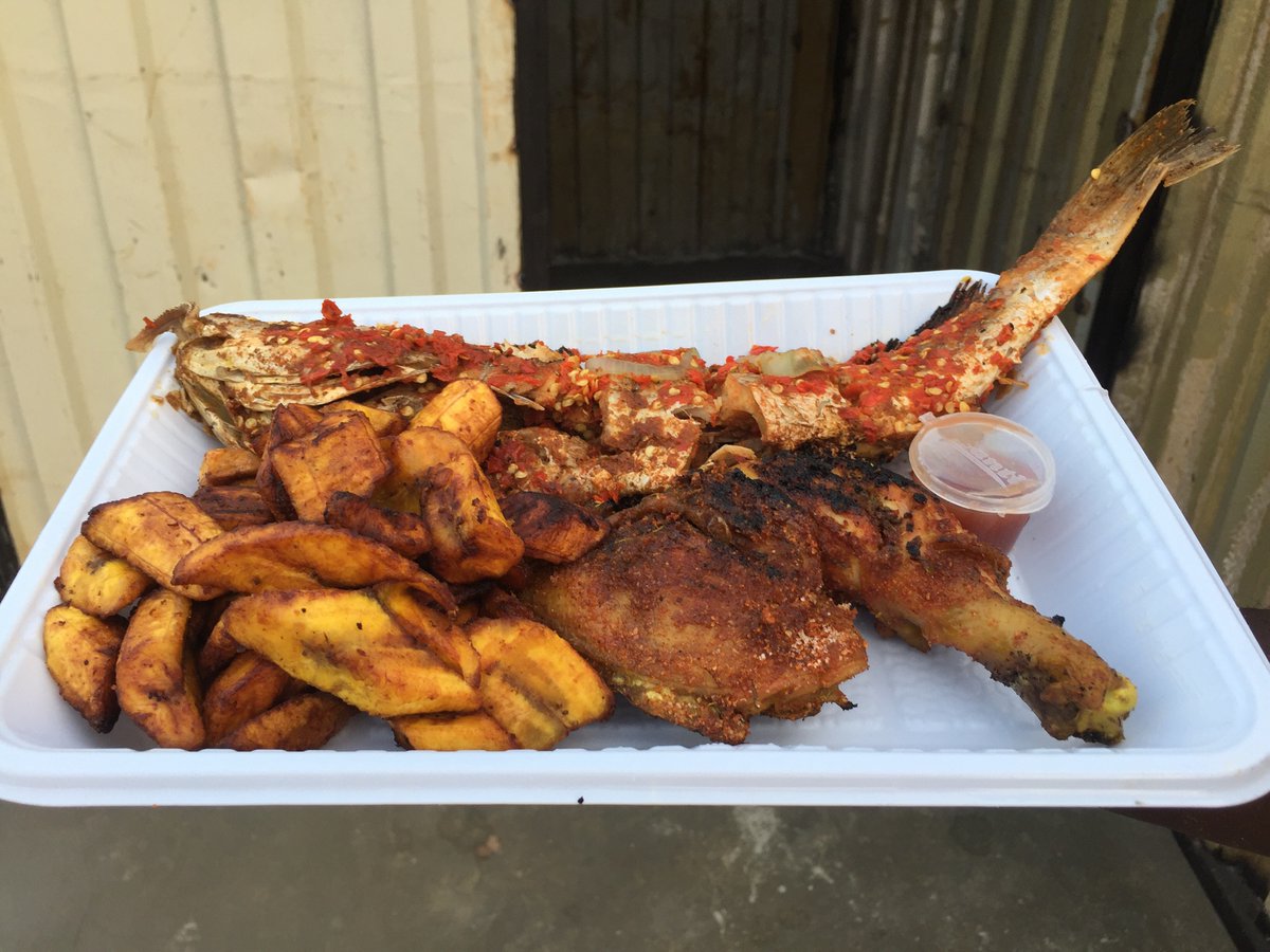 Charlesgrills's tweet photo. We Created this Beauty over the weekend.
Grilled Crocker,Grilled Chicken dodo on the side and ketchup.
#Grills
#WeekendOrder
#Charlesgrill https://t.co/P8h1sBMHxx