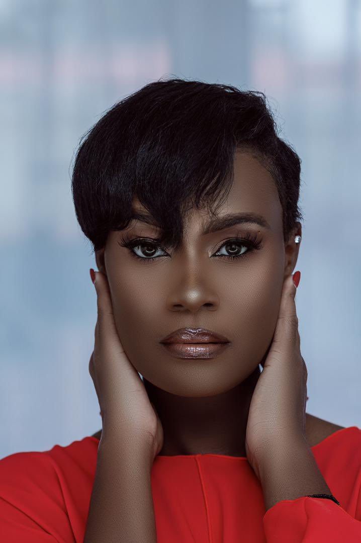 ugamusic_biz's tweet photo. On 19th August we are at @kampalaserena Hotel for Juliana Kanyomozi* #TheBoundless Concert.
Which of her songs are you most excited to see her perform? ? @JKanyomozi https://t.co/liCoy7H7wd