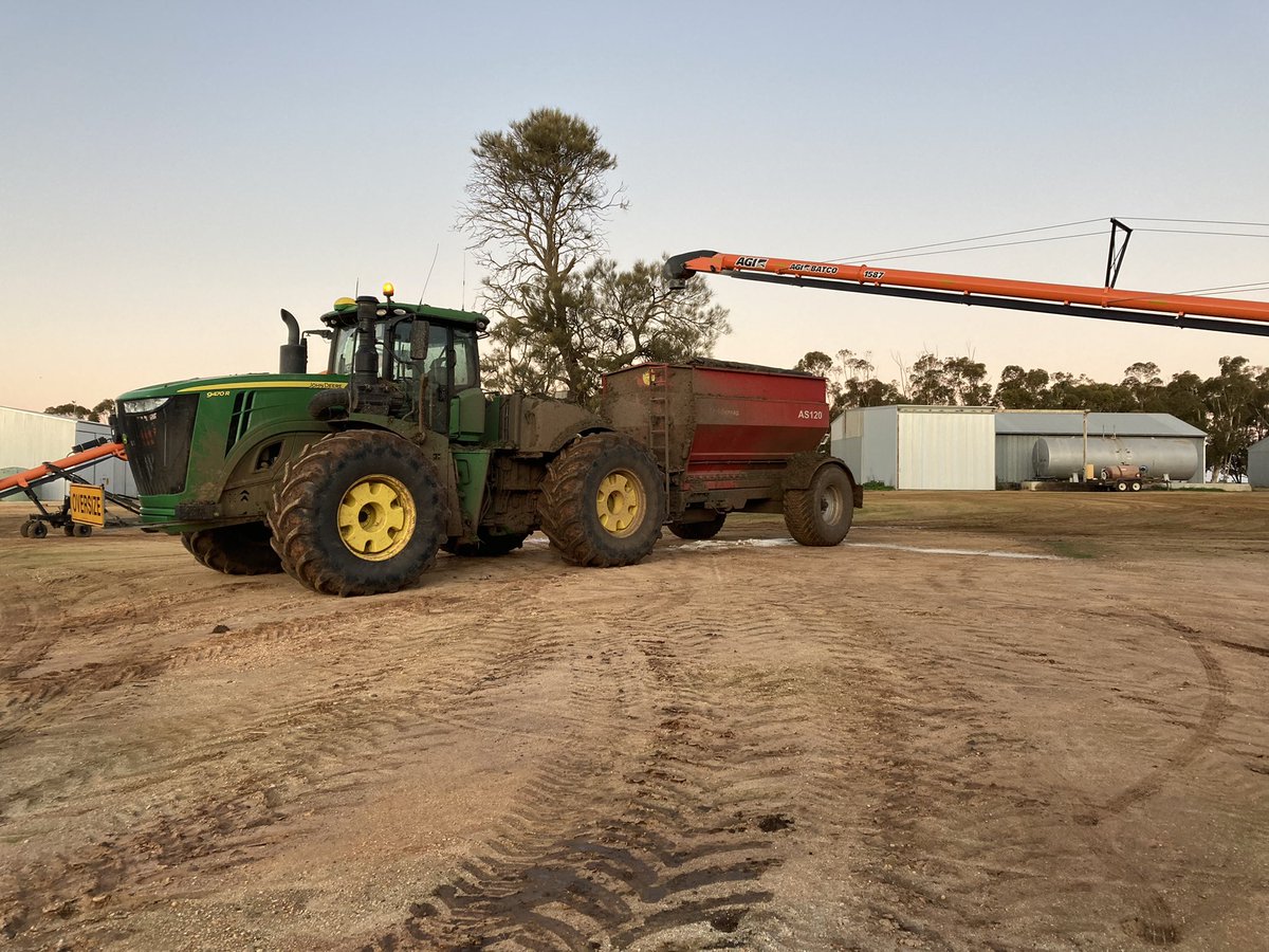 Stu_macNZ's tweet photo. We are not in Southbridge any more Stu….1st day at new job #warakirri https://t.co/qYrQfpchVq