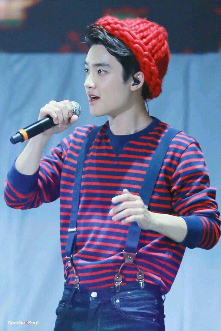 612pages's tweet photo. that one chansoo!au where pcy, a mafia leader known to be ruthless and inhumane, is spotted queuing outside an exo concert venue where his boyfriend will be performing.

"can this line move f*cking faster?!" he says impatiently, glaring at no one in particular. "and why is this— https://t.co/FFp2HamZJA