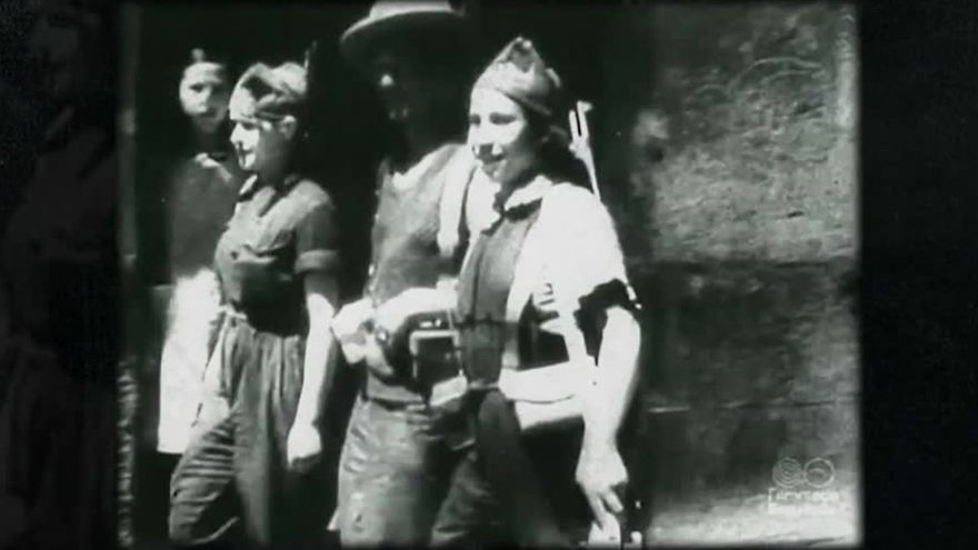 apunt_media's tweet photo. 💜 Revivim la seua figura també amb la🎥sèrie documental #Civil80. 🗓️ I commemorem, hui 8 d'agost, l'aniversari de la mort d'esta miliciana de #Sagunt que en defensa de la República i els seus ideals va lluitar en la mítica Columna de Ferro. #TalDiaComHui
https://t.co/Om9S3AKPA5 https://t.co/t0MoBefC4y