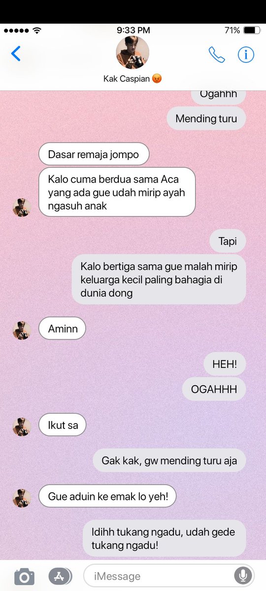 keecadnee's tweet photo. ;Caspianika

"Diantara langit cerah, langit mendung, dan hujan. Lo lebih suka yang mana?"

—Mark Lee lokal AU https://t.co/1zgfTauebP