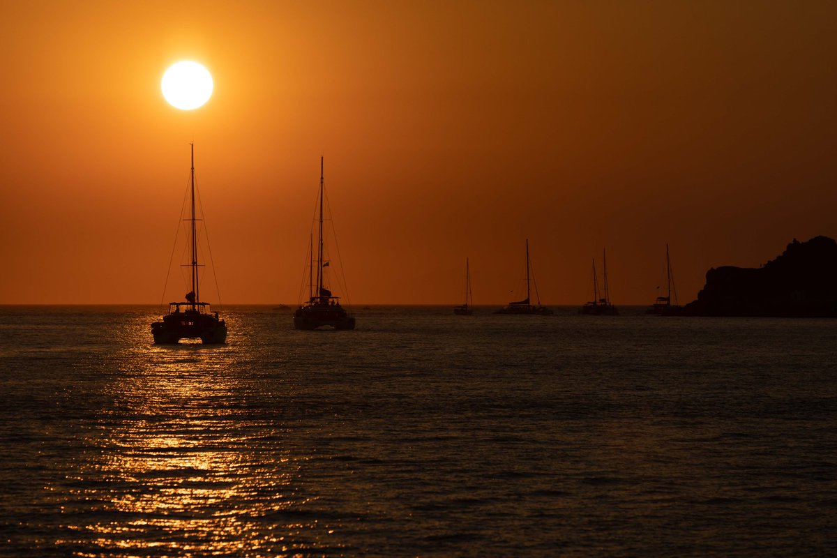 Aaron Frutman (@aaronfrutman) on Twitter photo Oia, Santorini
#greece #greekislands Oia, Santorini
#greece #greekislands
