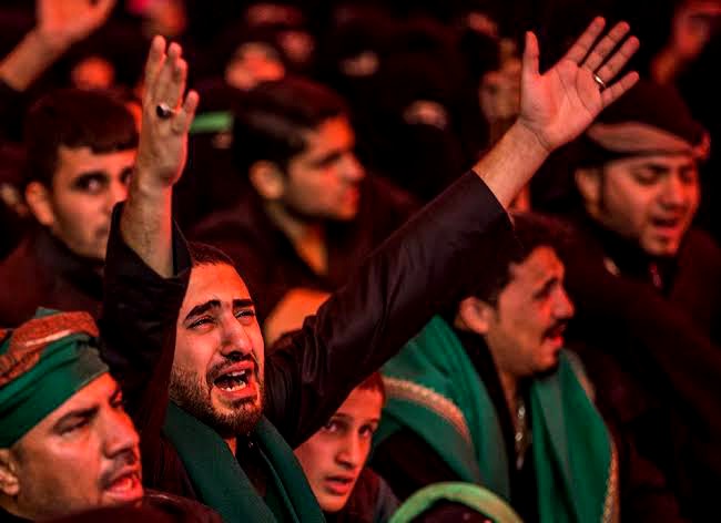 Qutinised's tweet photo. Eyes of every Mo'min are shedding tears for you, O' the martyr of tears 💔🙌

#یا_اباعبداللہ_الحسینؑ https://t.co/LKx9Hm0C0d