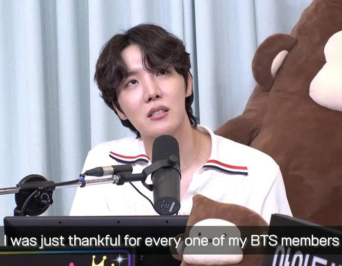 sueislr0's tweet photo. "BTS üyelerimin her biri için çok minnettardım.." 

                                      ㅡ Jung Hoseok https://t.co/E4wFBQf9aF